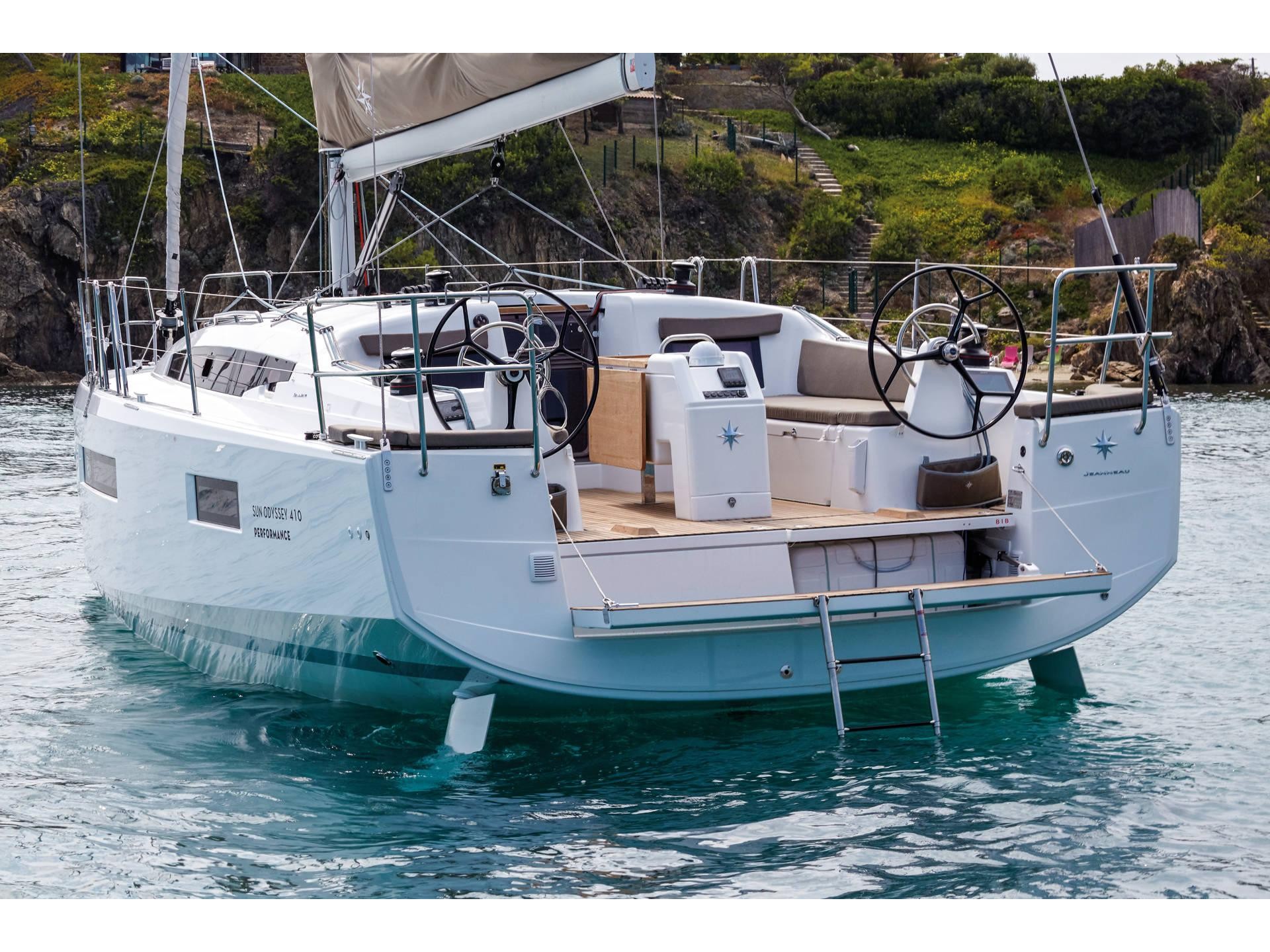 Jeanneau Sun Odyssey 410 Sailboat 
